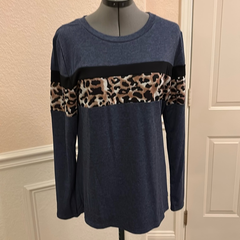 Women’s Floral Blooming Long Sleeve Top